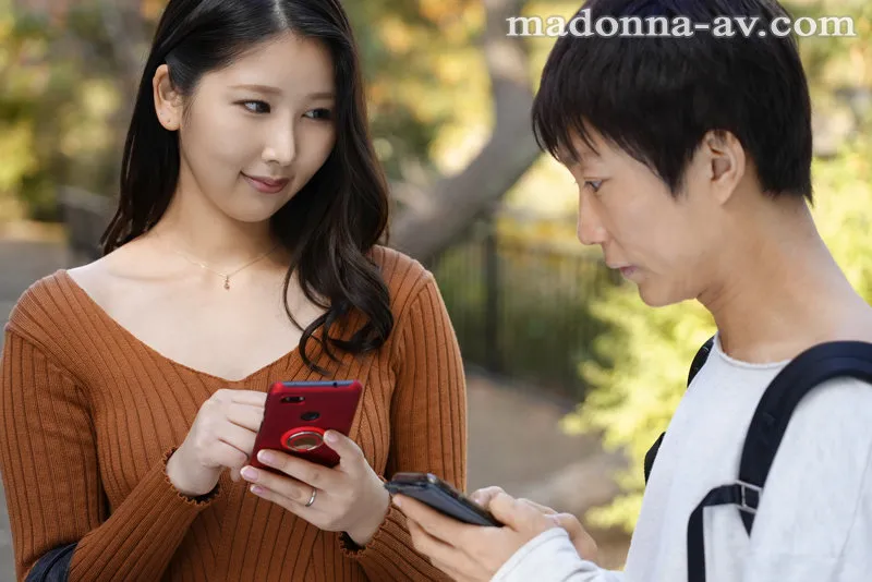 神宫寺奈绪个人照