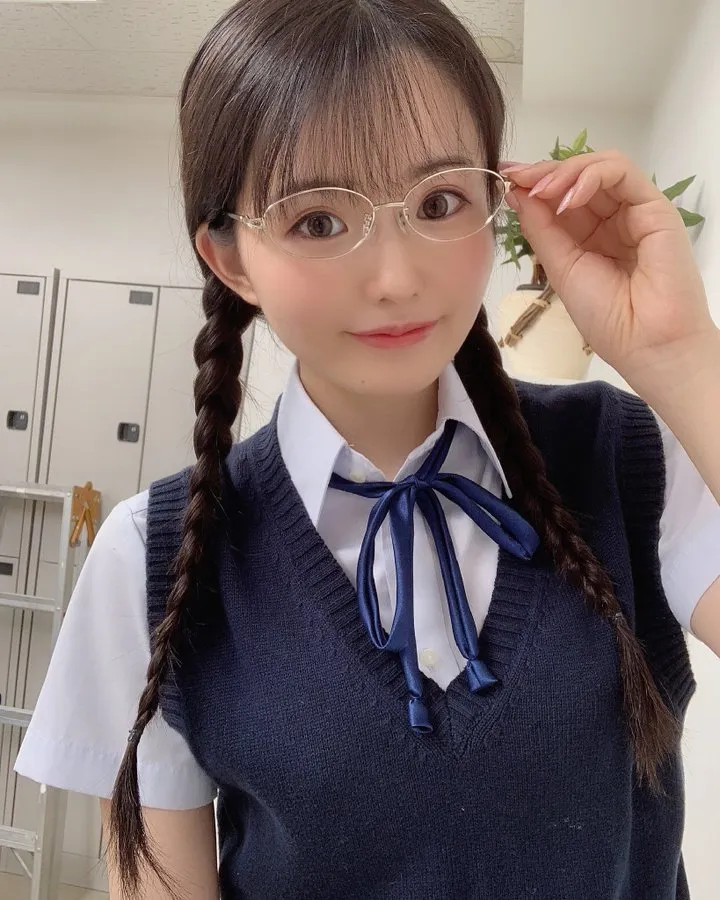 月乃ルナ职业照