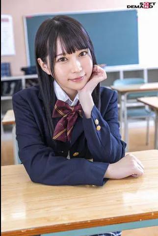 圆井萌华官方宣传照