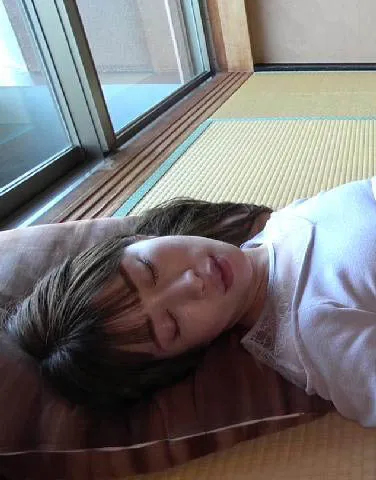 美原咲子成熟风格形象