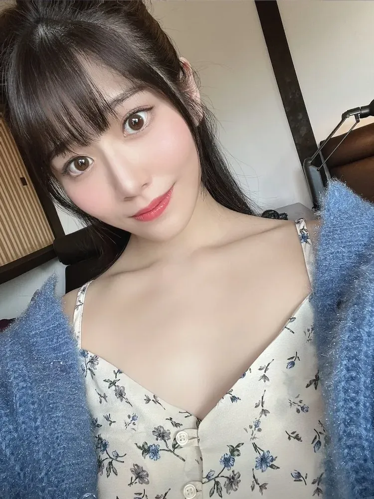 S1旗下女艺人宣传图片