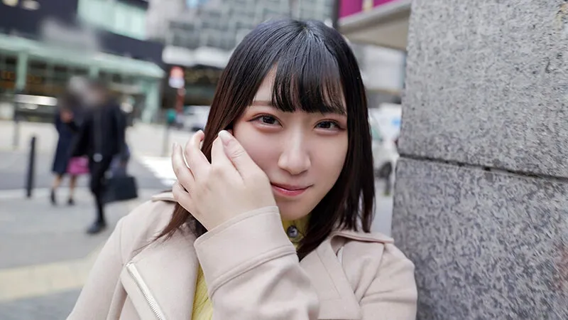 丽娜酱穿运动服展现健身风采