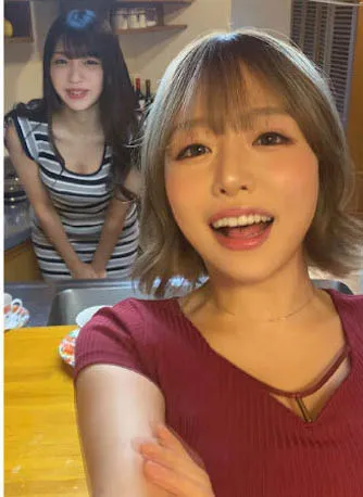 木下日葵与滨崎真绪合作作品截图