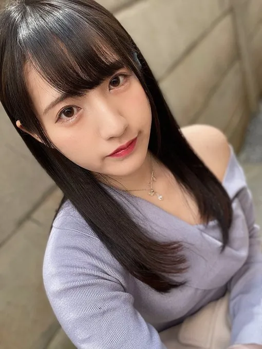 新井里真生活照