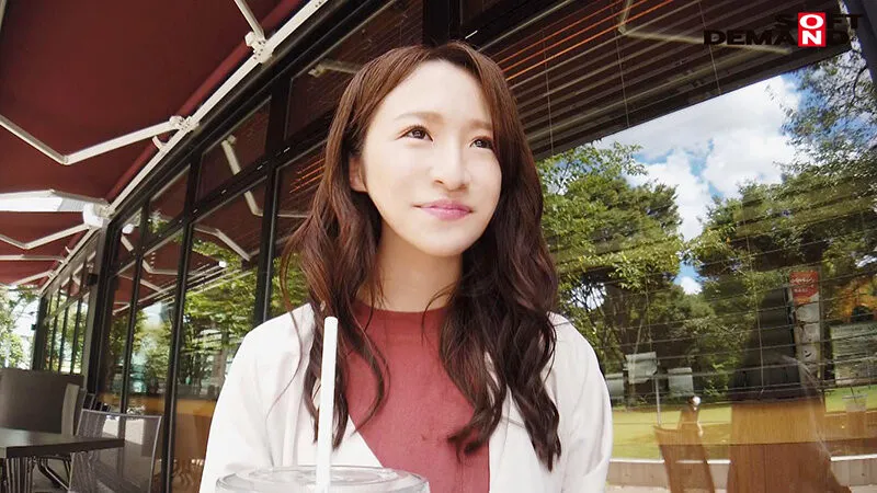 松本菜奈实官方海报