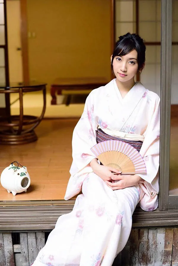 辻本杏写真集封面