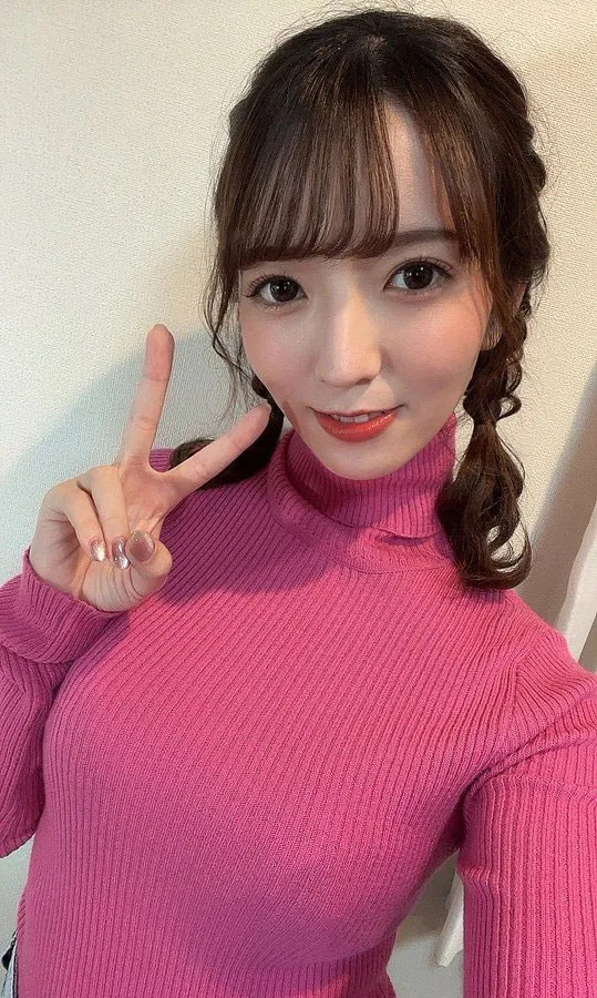 三崎なな写真集封面