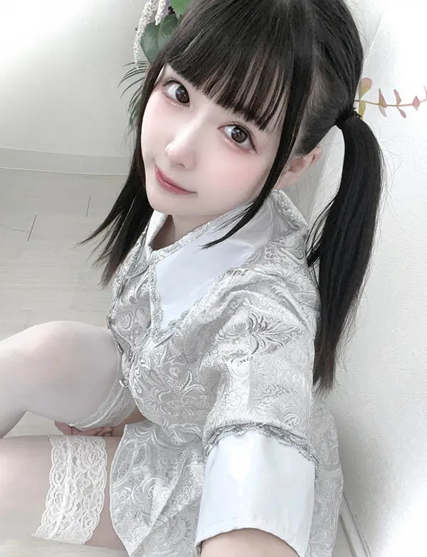 佐知子写真集图片