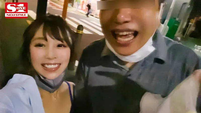 星まりあ作品中与男演员互动的场景