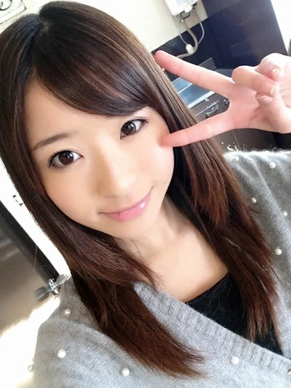 初美沙希生活写真