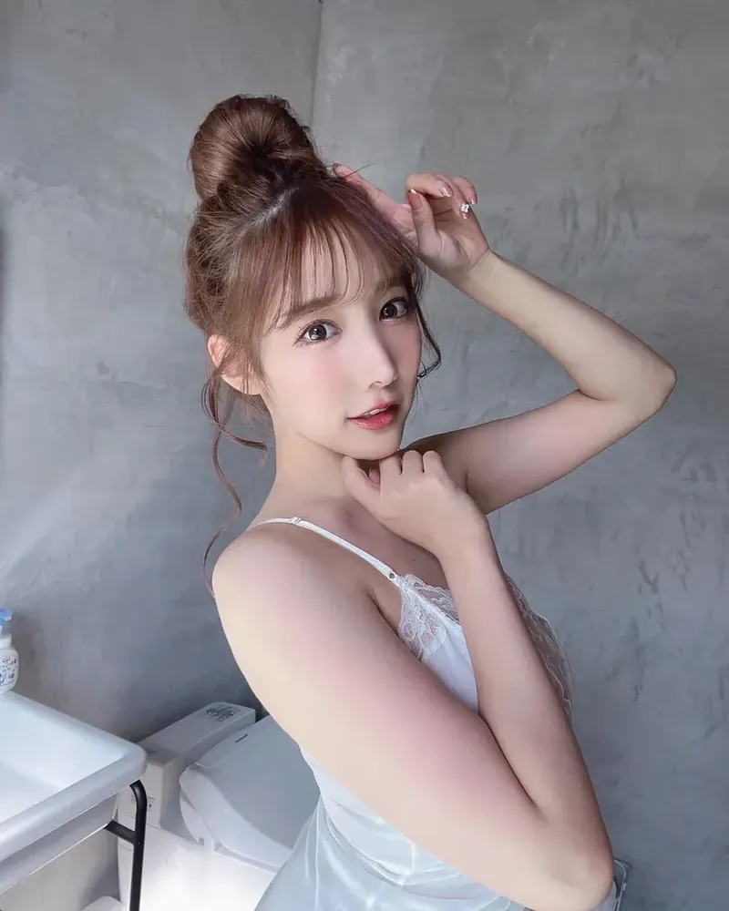 香椎花乃影视工作照