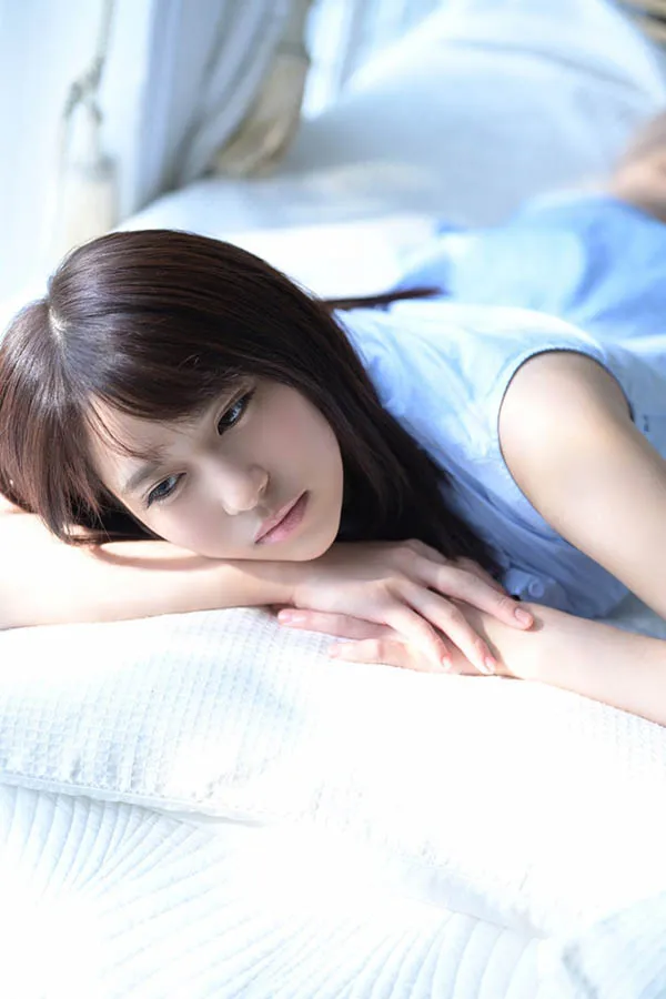 伊织羽音青春写真