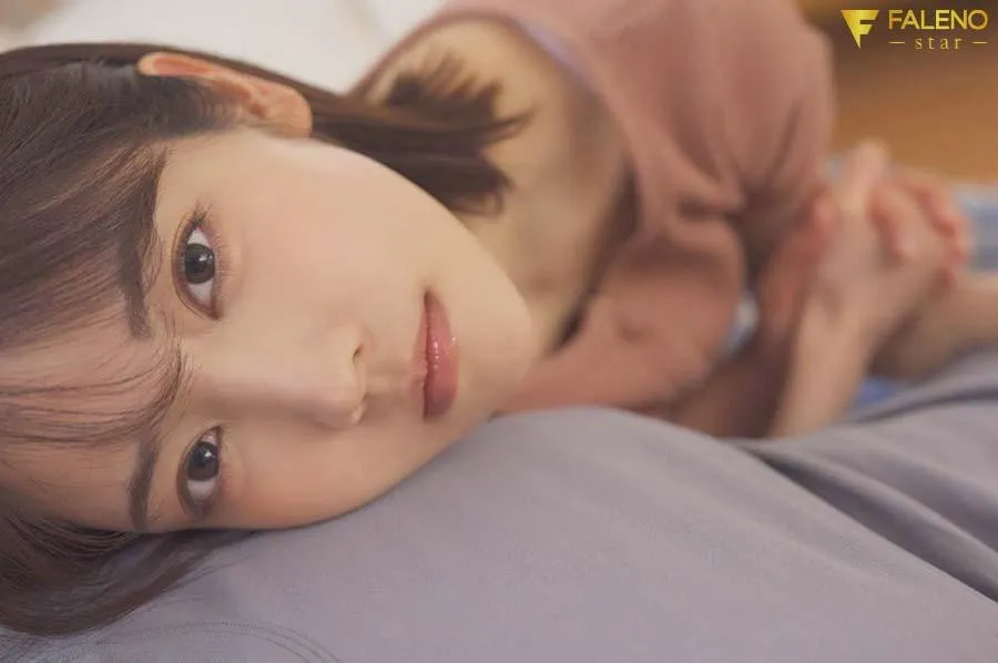 都筑亜美作品照1