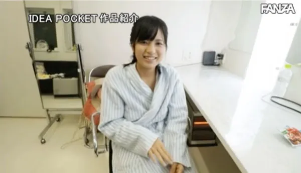 根尾朱里正式写真