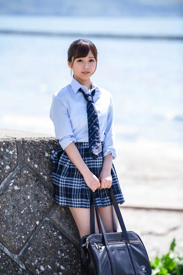 久留木玲写真清新造型