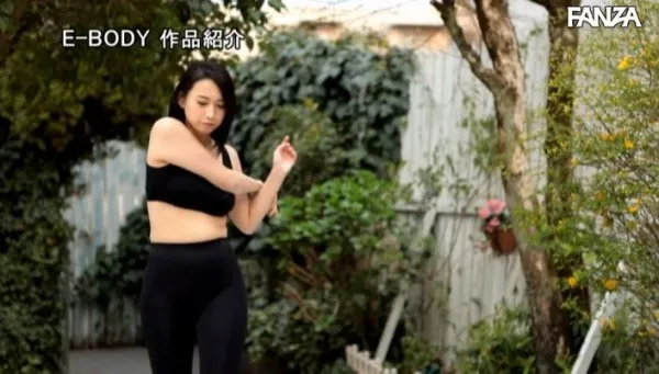 东城ななせ动作戏照