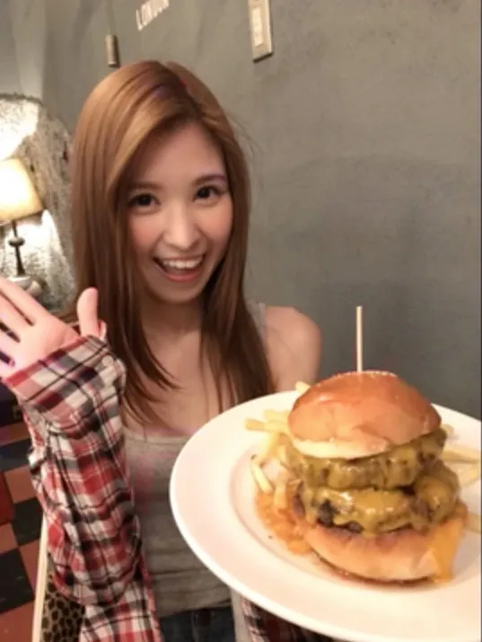 和久井まりあ发行作品海报