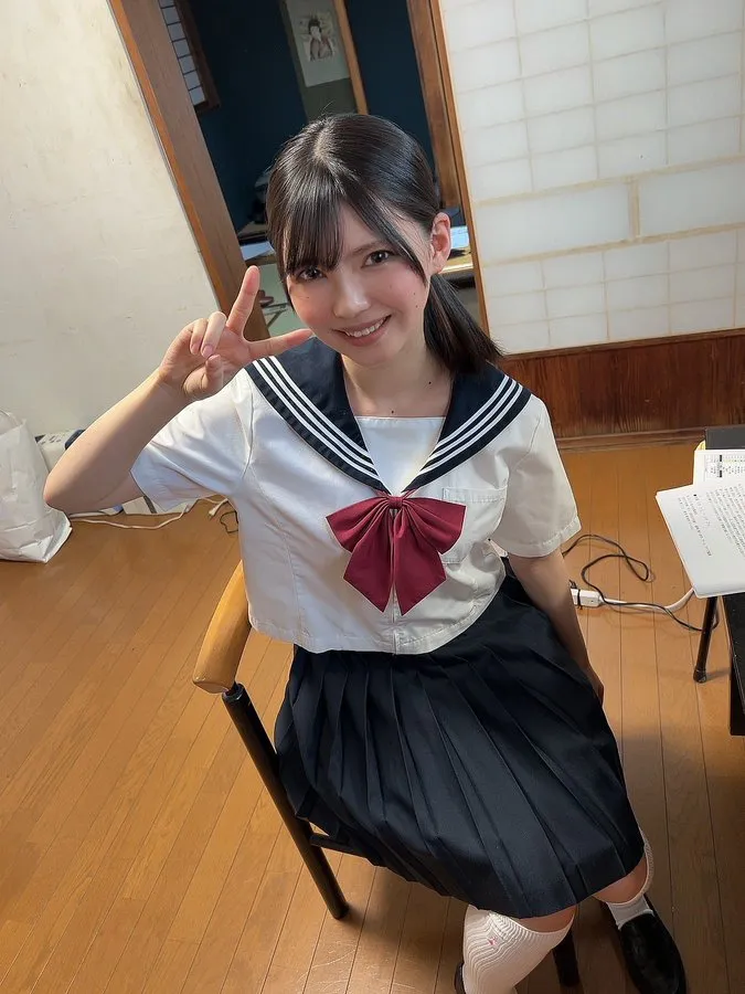 新川爱七写真照