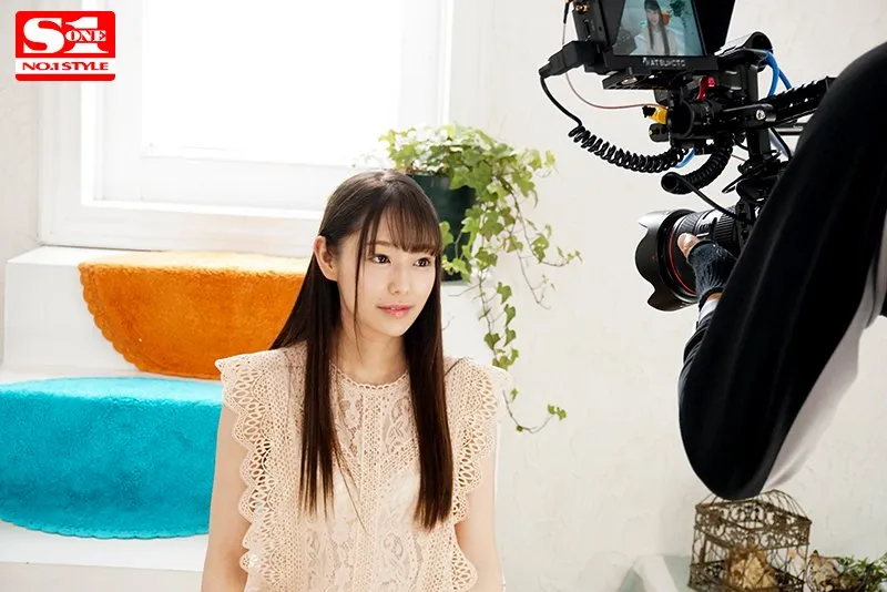 新名あみん作品宣传