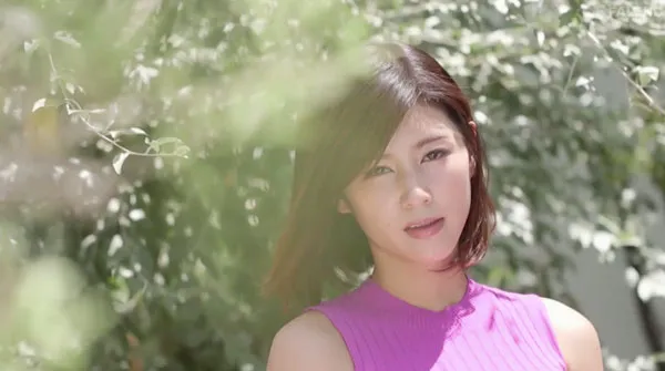 美乃すずめ专辑封面照