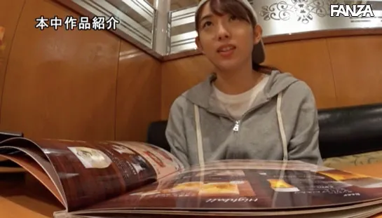 绫瀬みな沉静造型