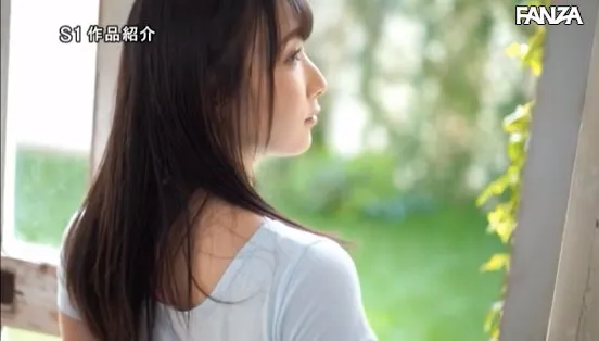 瀬崎彩音工作现场