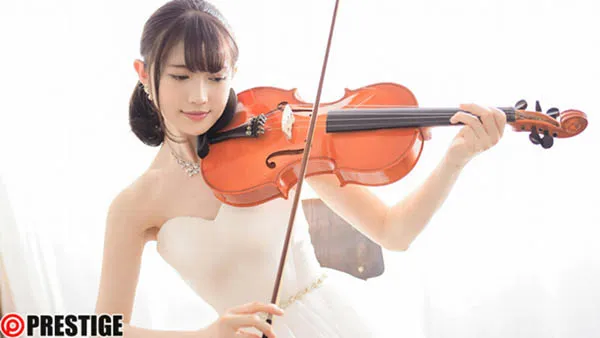 结城瑠美奈宣传图片