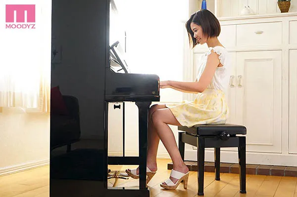 渚沢まゆ时尚造型