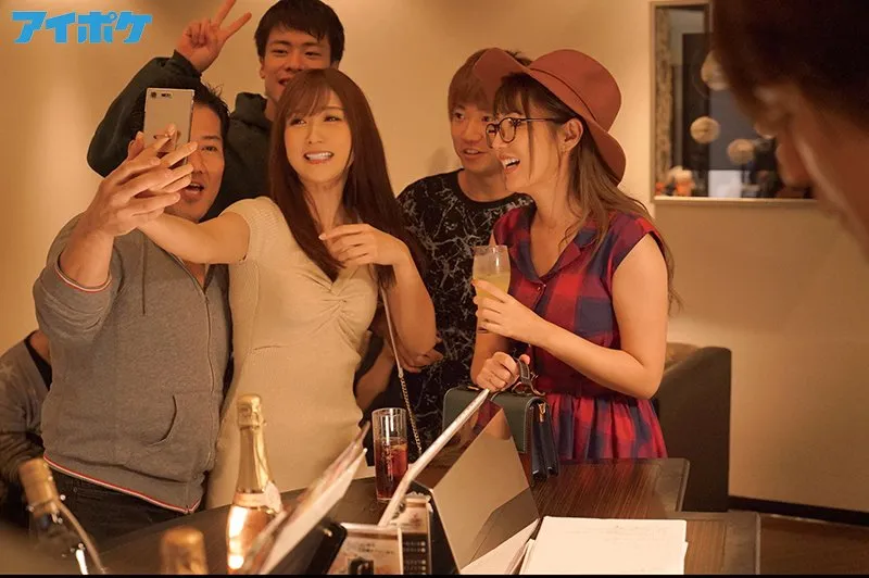 大槻ひびき与天海つばさ作品互动画面