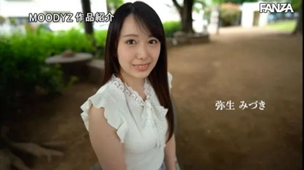 沢田丽奈艺术照特写