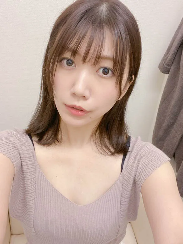 川上奈々美剧中角啬形象