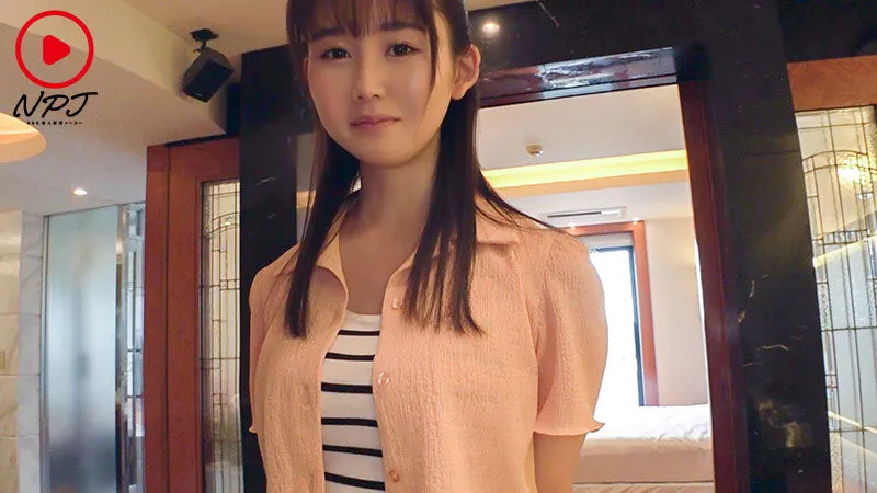 小坂七香饰演角啬